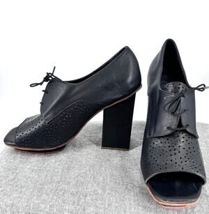 Rachel Comey Black Leather Lace up Oxford Heels Peep Toe Block Heel 9.5